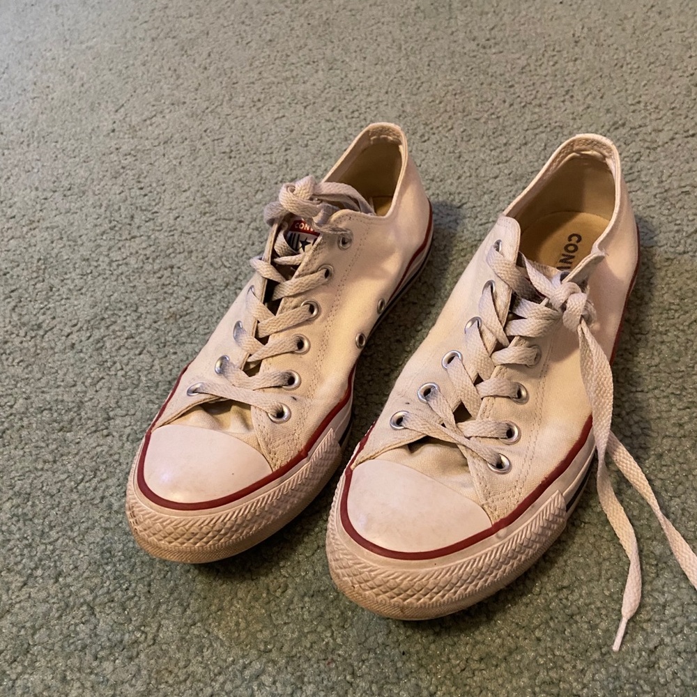White Converse Chuck Taylor All Star